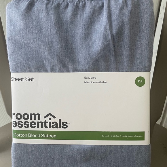 Room Essentials Cotton Blend Sateen Sheet Set in Blue - Picture 1 of 1